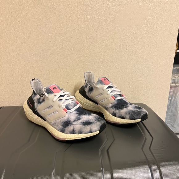 Adidas ultra boost 22 tie-dye - Picture 4 of 6